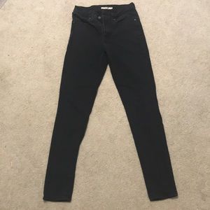 Levi’s 721 High Rise Skinny Black Jeans